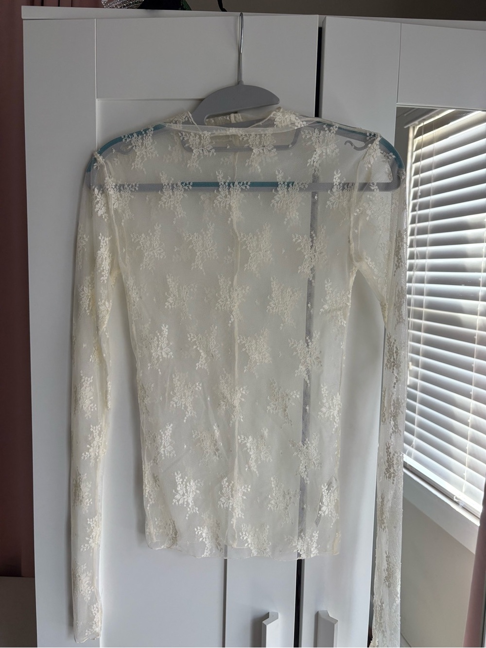 Free People Cream Sheer Floral Lace Long Sleeve